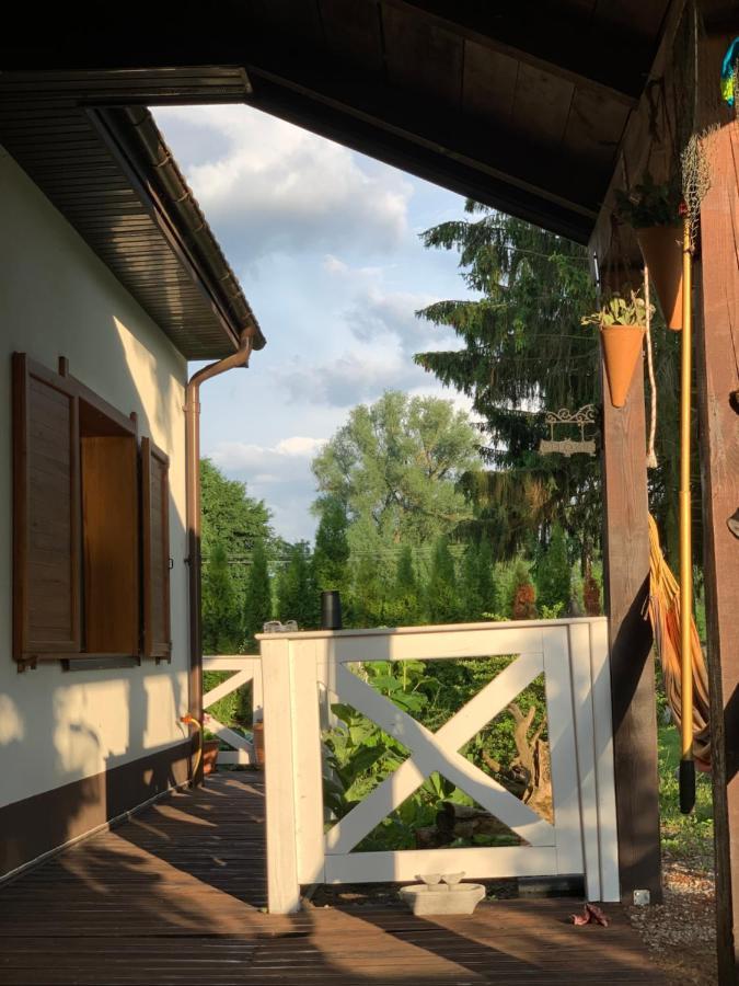 Uroczy Dom Nad Jeziorem Sniardwy Tuz Obok Plazy Nowe Guty Exterior photo